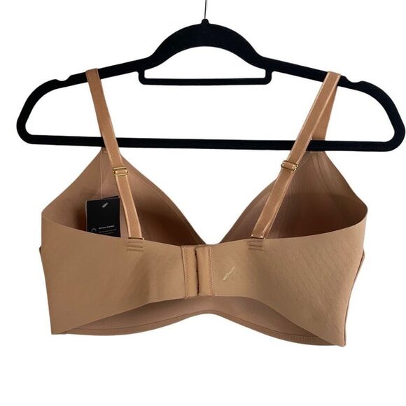 Knix WingWoman Wireless Contour Bra Size 7+ New - Picture 2 of 8